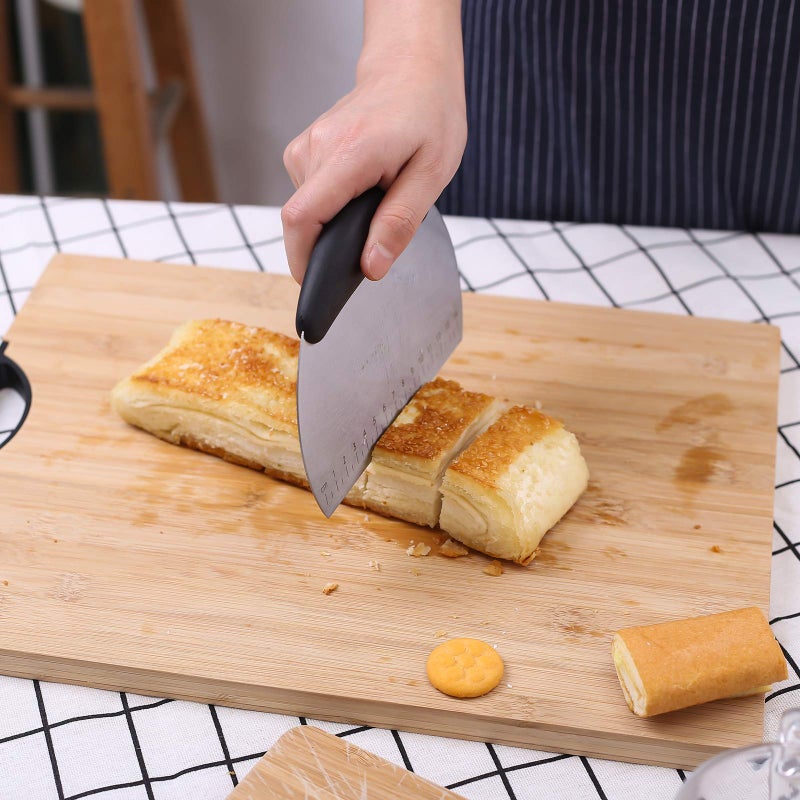 XoYoZo 1 pcs Dough Pastry Scraper Chopper/Stainless Steel Dough Scraper Cutter with Ergonomic Rubber Non-Slip Grip/Dough Scraper Cutter/Pro Pastry Pizza Cutter Chopper (Black) - Image 3